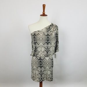 Jessica Simpson snake skin dress